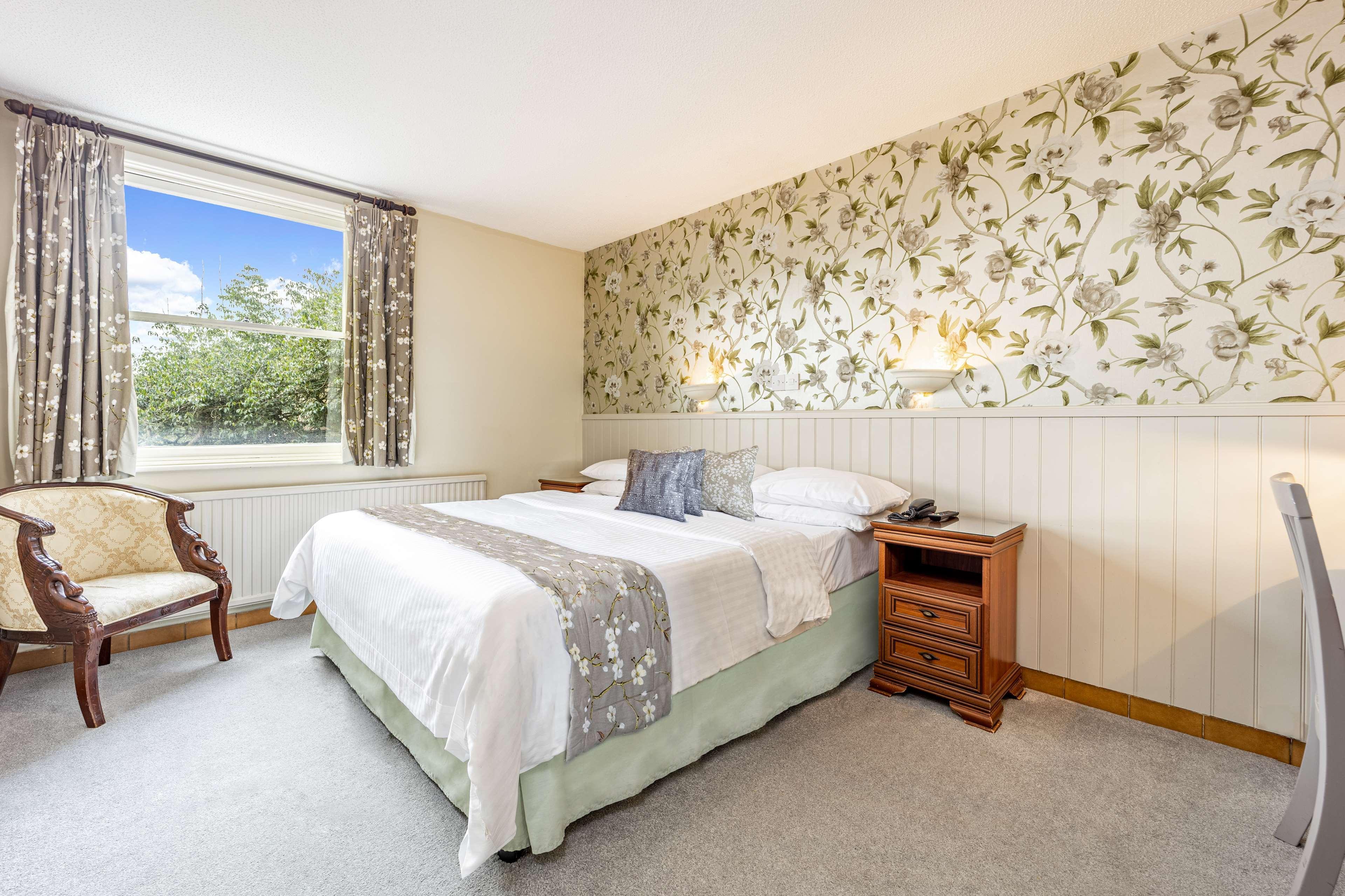 Best Western Limpley Stoke Hotel Bath Buitenkant foto